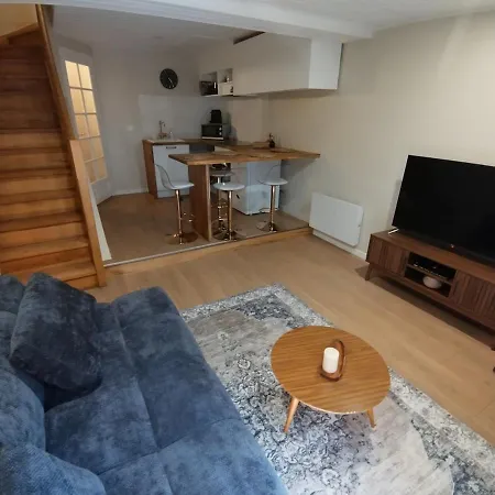 La Maisonnette Du Paradis Apartmán *